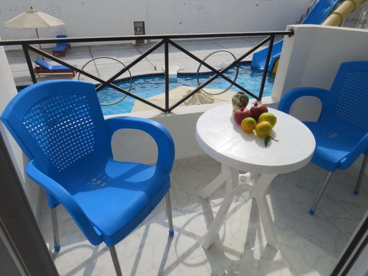 Apartment Taranto Near The Sea Redsealine ฮูร์กาดา ภายนอก รูปภาพ