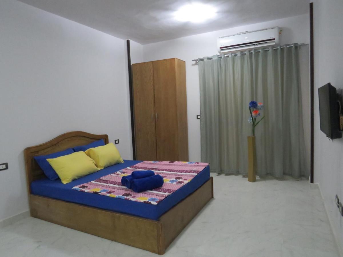 Apartment Taranto Near The Sea Redsealine ฮูร์กาดา ภายนอก รูปภาพ